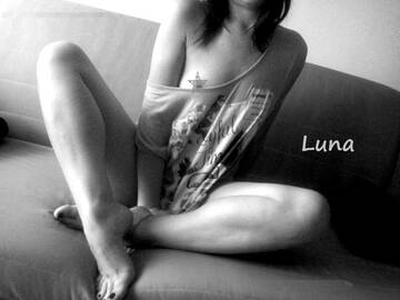 Public Photo of Luna_la_Vicina_di_Casa