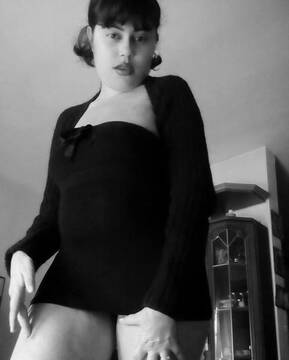 Public Photo of divinacarla