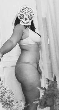 Public Photo of bombaluna