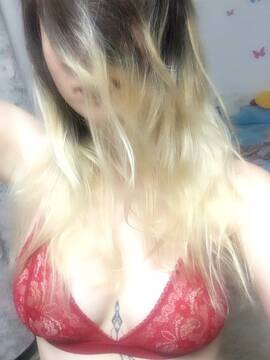 Public Photo of bombixxx69