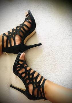 Public Photo of Morgana_Feet