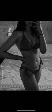 Public Photo of HotFeet69