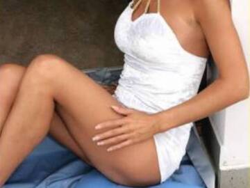 Public Photo of Isabele